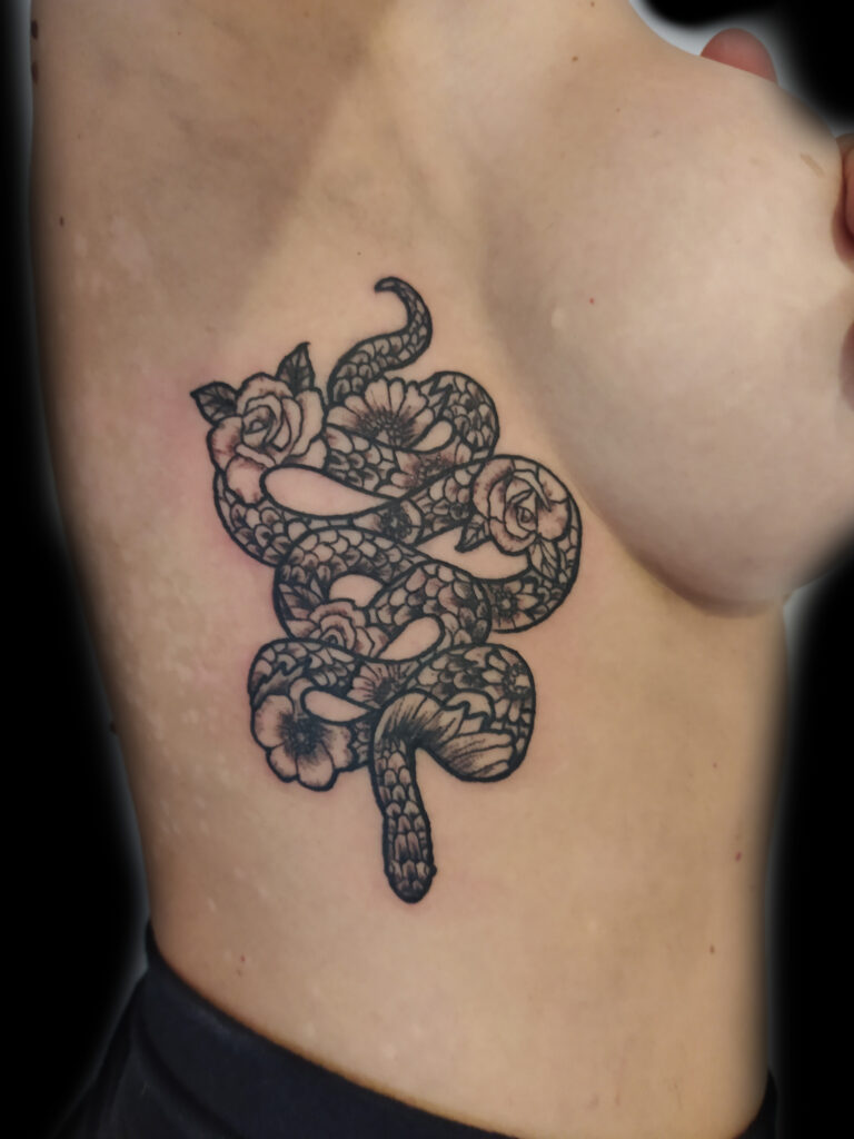 Serpiente - Tattoo Black and Grey Mallorca